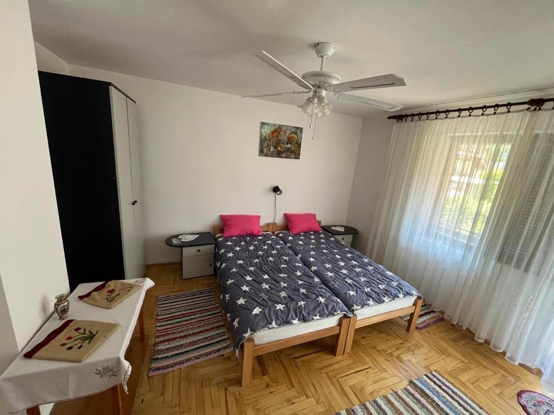 Apartman Velojic โดนยี มิลาโนวัซ ภายนอก รูปภาพ